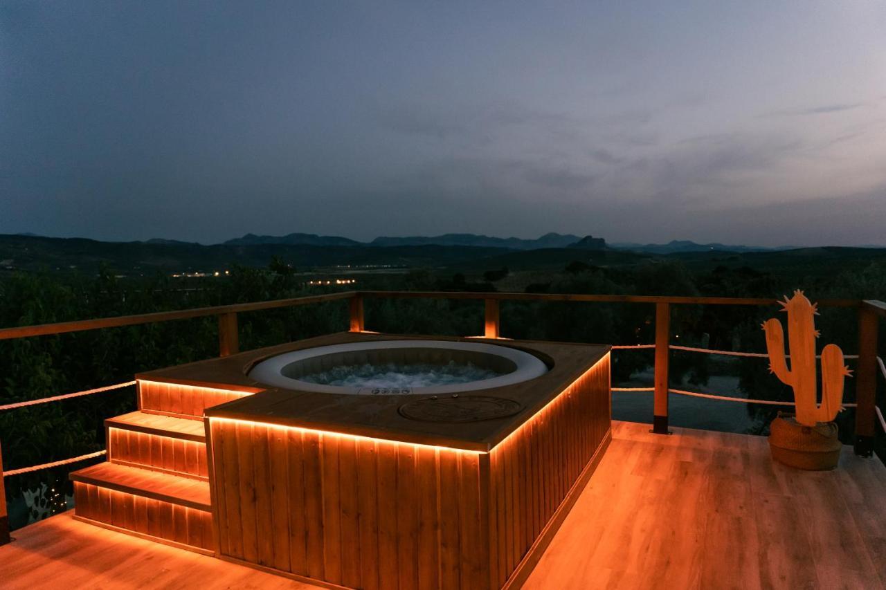 Alojamiento Rural Con Jacuzzi Privado Малага Екстериор снимка